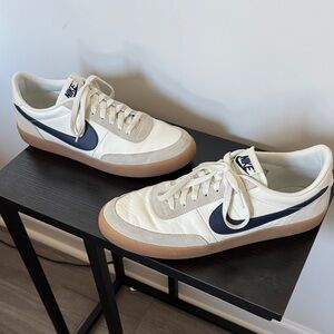 Nike Men's White and Navy Sneakers